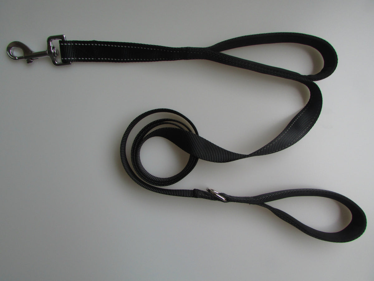 Black double handle reflective dog leash