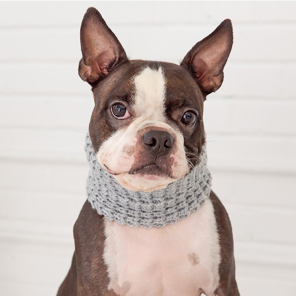 Chalet Knit Tube Scarf – Heather Grey